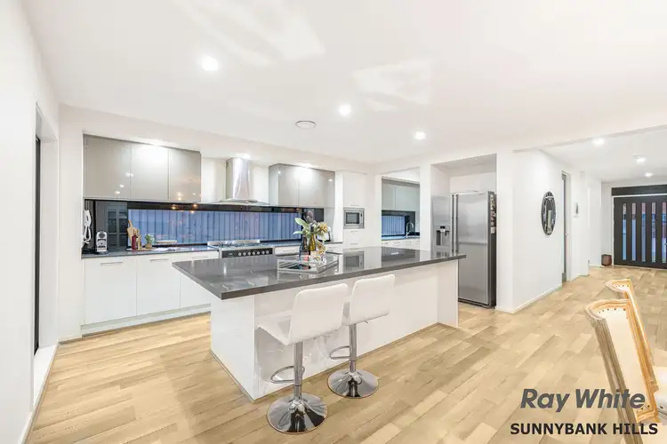 Third view of Homely house listing, 6 Southview Crescent, Carindale QLD 4152