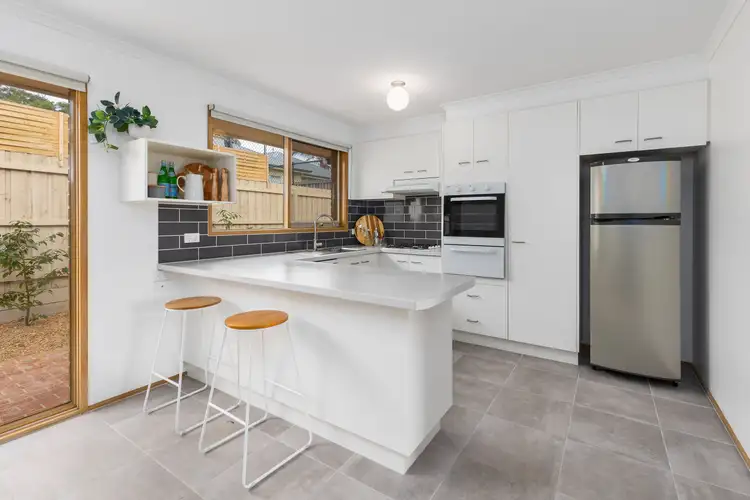 Third view of Homely unit listing, 2/11 Bellbangra Avenue, Rosebud VIC 3939