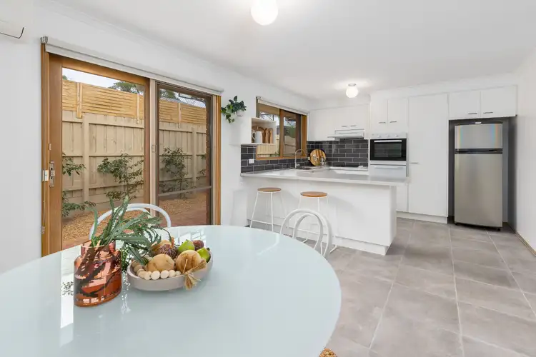 Fifth view of Homely unit listing, 2/11 Bellbangra Avenue, Rosebud VIC 3939