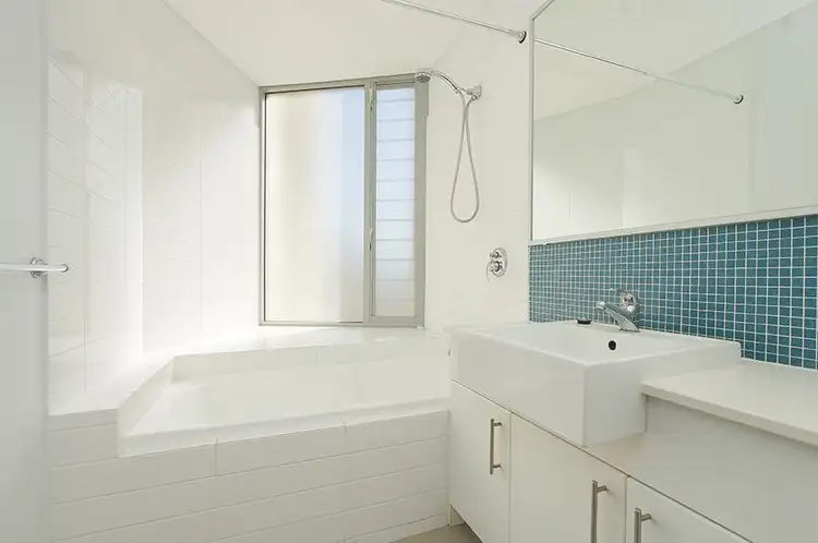 Fourth view of Homely apartment listing, 6/3 Rockingham Road, Hamilton Hill WA 6163