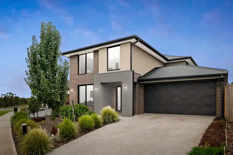 22 Lincoln Way, Doreen VIC 3754