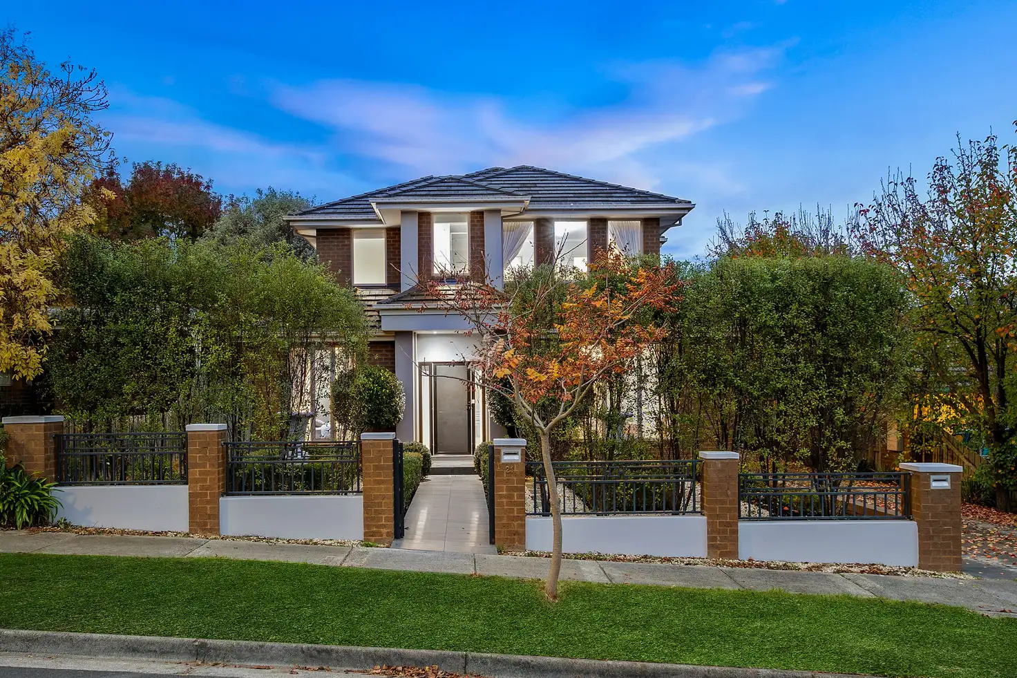 Main view of Homely townhouse listing, 1/21 Haig Street, Burwood VIC 3125