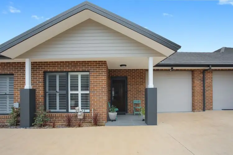 Second view of Homely house listing, 3/25 Railway Crescent, Mittagong NSW 2575