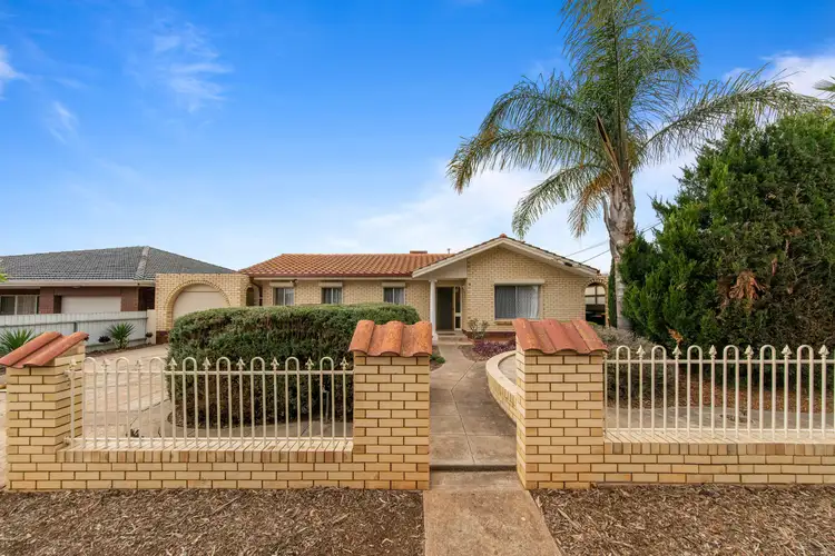Second view of Homely house listing, 7 Emlyn Avenue, Salisbury SA 5108