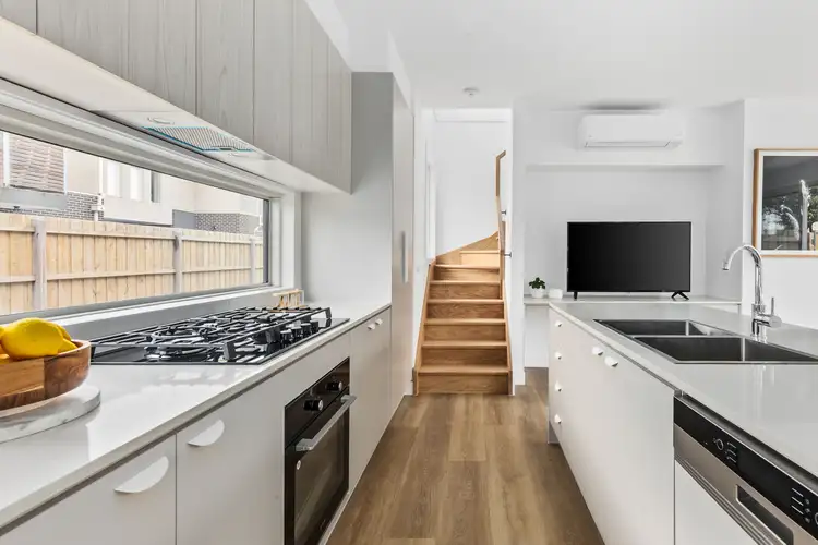 Fifth view of Homely townhouse listing, 1/22 Primula Avenue, Brooklyn VIC 3012