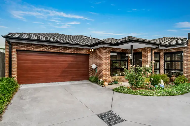2/10 Monaro Close, Wantirna South VIC 3152