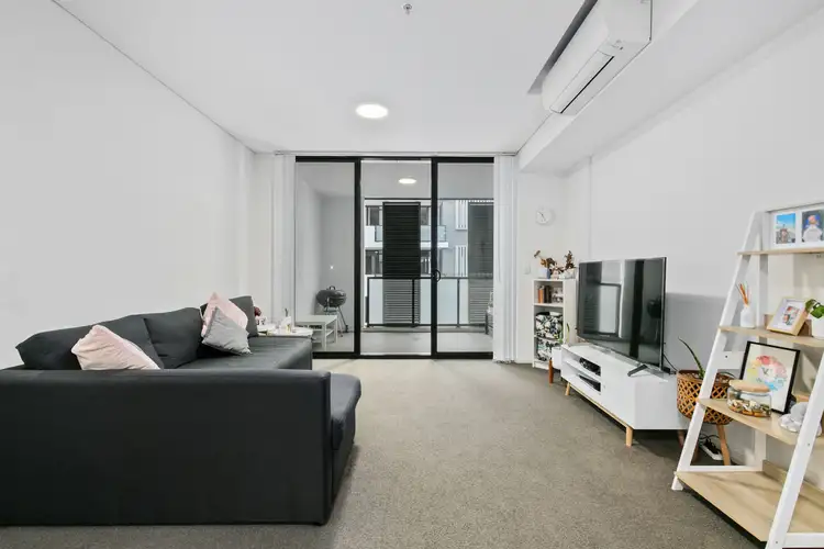 2E Charles Street
