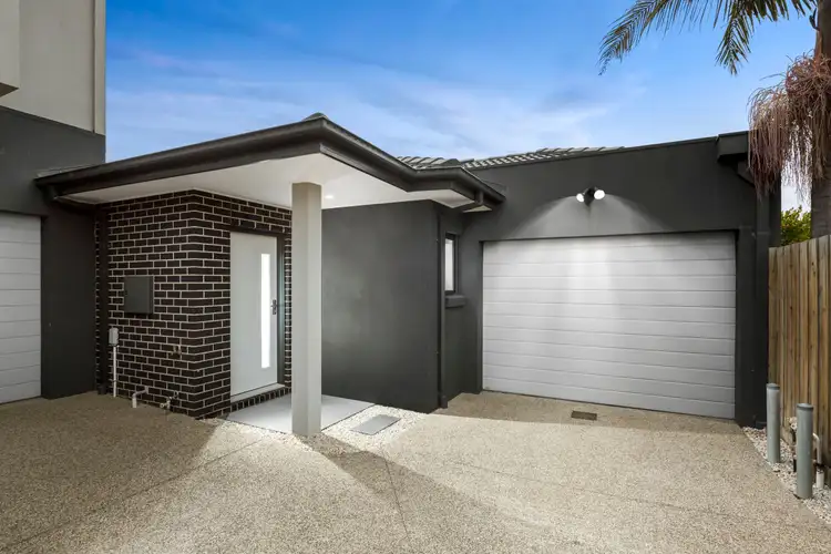 Main view of Homely unit listing, 3/635 Geelong Road, Brooklyn VIC 3012