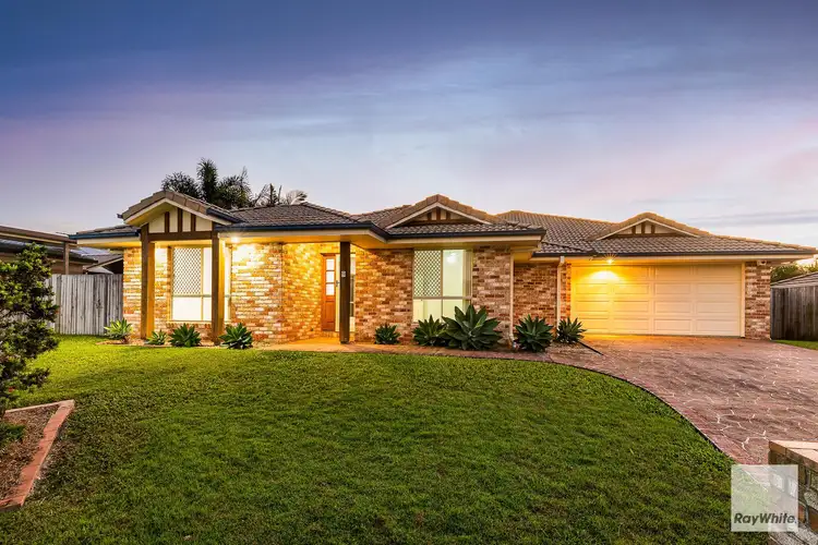 9 Anchor Place, Redland Bay QLD 4165