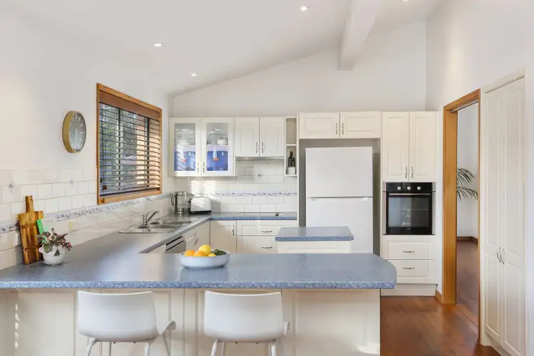 Fifth view of Homely house listing, 8 Restella Avenue, Davistown NSW 2251