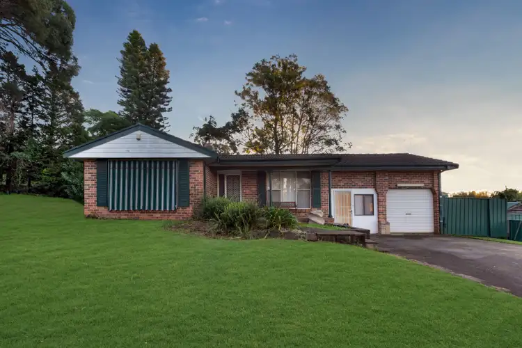 10 Tipping Place, Ambarvale NSW 2560