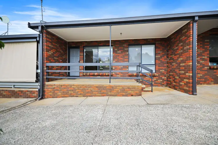 Main view of Homely unit listing, 2/14 Main South Road, Drouin VIC 3818