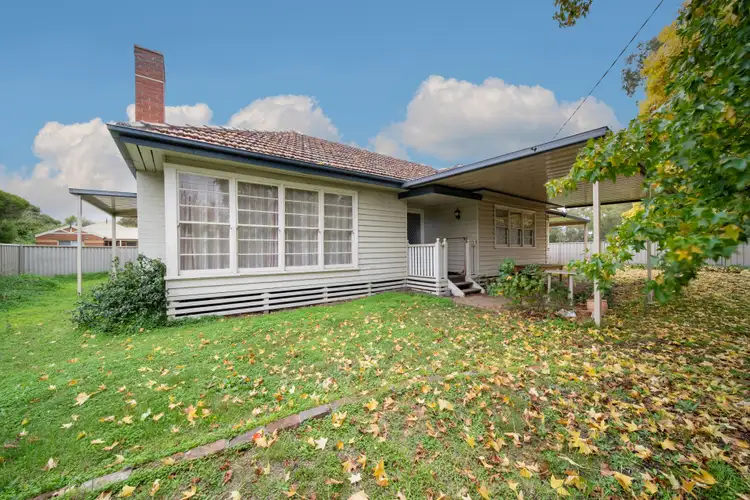 Main view of Homely house listing, 14 Bank Street, Kangaroo Flat VIC 3555