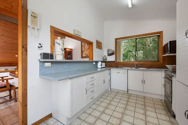 Fifth view of Homely house listing, 11 Amber Close, Thornleigh NSW 2120