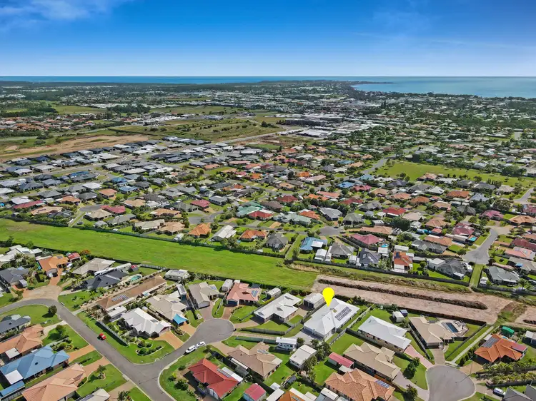 1/5 Kinross Court, Kawungan QLD 4655