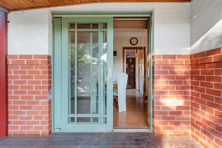 Fifth view of Homely house listing, 8 Captain Cook Close, Skye VIC 3977