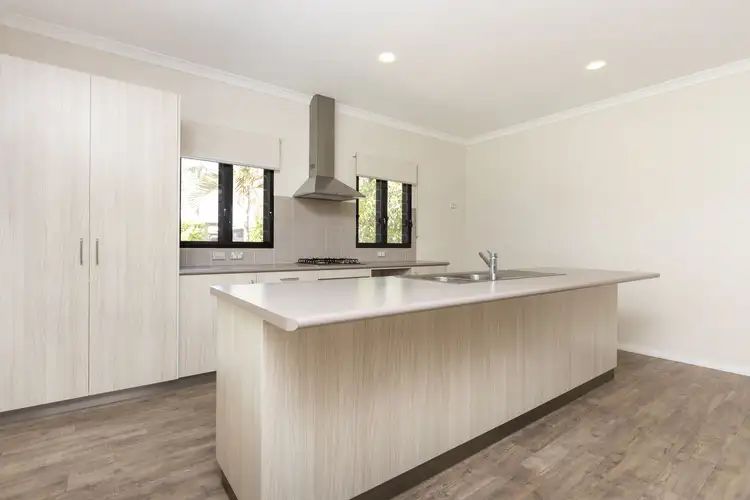 Fifth view of Homely house listing, 2 Ishii Link, Bilingurr WA 6725