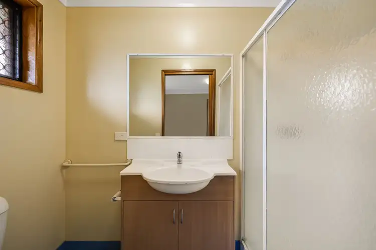Sixth view of Homely unit listing, 8/15 Donna Court, Kearneys Spring QLD 4350