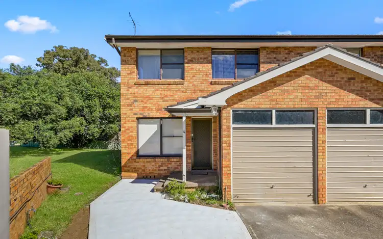 4/103 Cumberland Road, Ingleburn NSW 2565