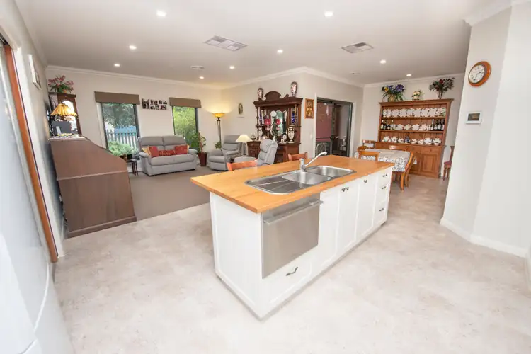 Sixth view of Homely house listing, 4 Rankin Street, Swan Hill VIC 3585