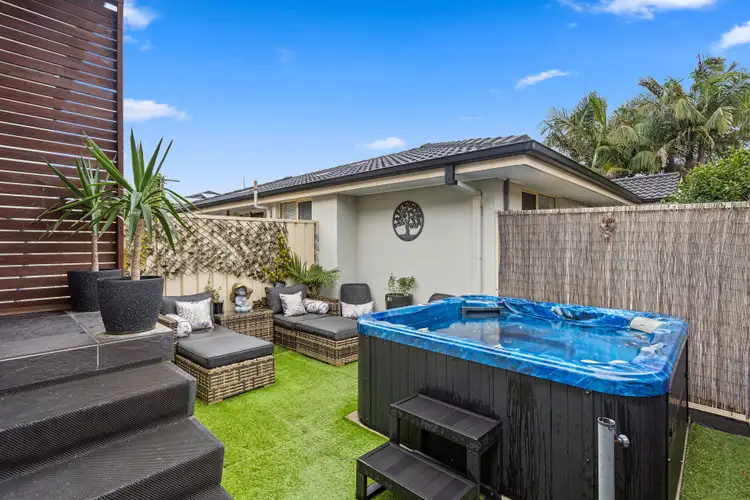 Seventh view of Homely house listing, 2/3 Jindabyne Road, Flinders NSW 2529