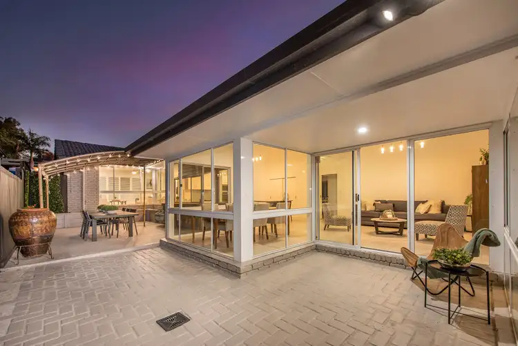 10 Karalise Street, Rochedale South QLD 4123