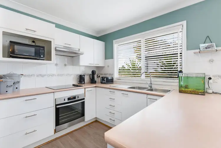 Sixth view of Homely house listing, 17 Boomerang Street, Helensburgh NSW 2508