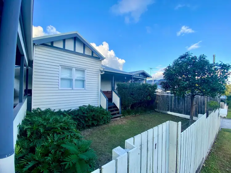 1/18 Palmer Street, Greenslopes QLD 4120