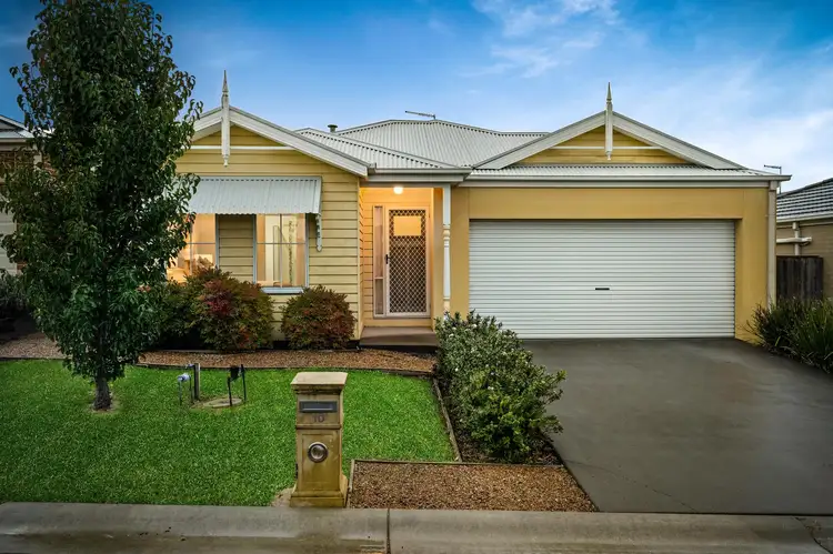 10/19 Cotswold Crescent, Officer VIC 3809