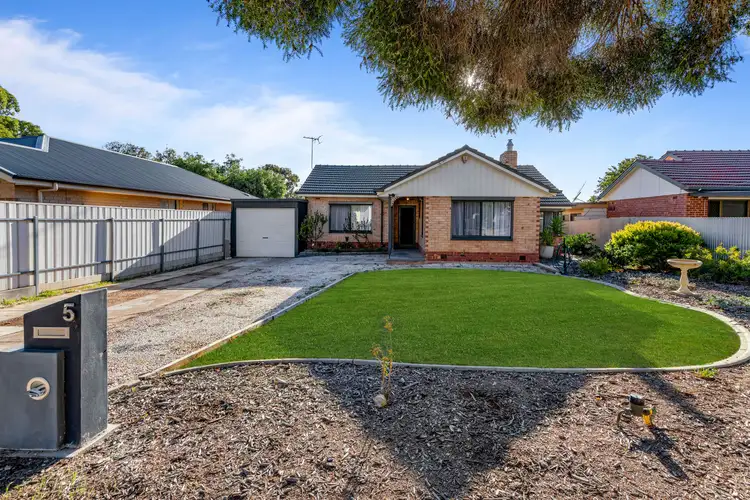 5 Kenner Street, Elizabeth Downs SA 5113