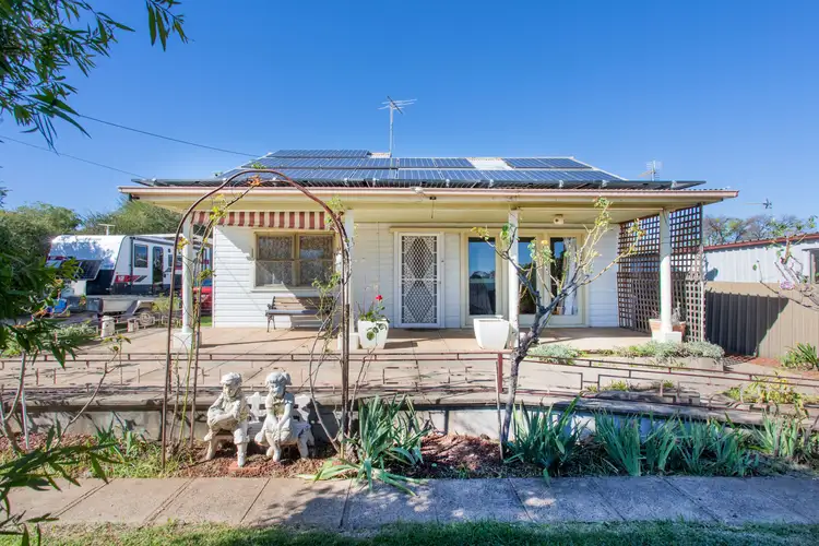 33 Watt Street, Cowra NSW 2794
