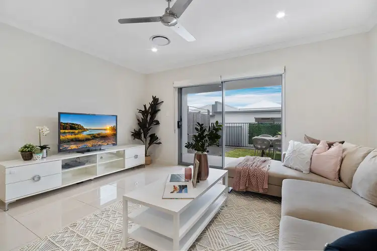 Fifth view of Homely townhouse listing, 184 Cooper Crescent, Rochedale QLD 4123