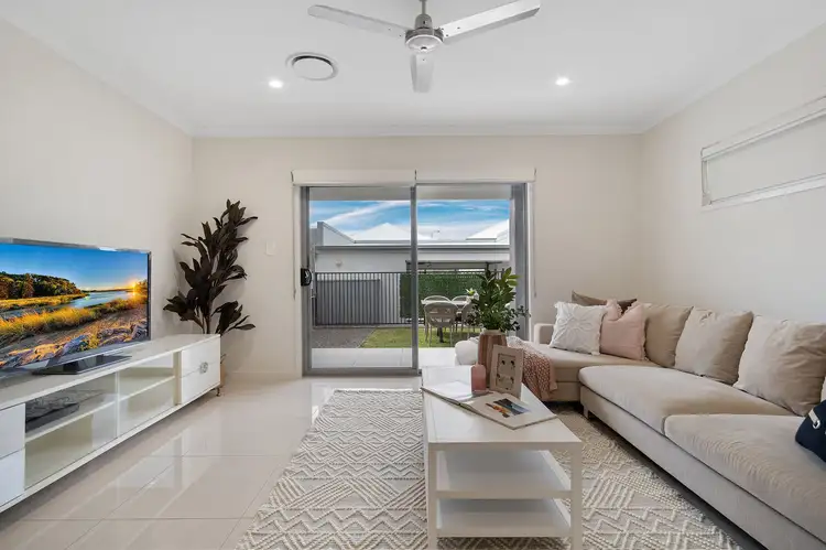 Sixth view of Homely townhouse listing, 184 Cooper Crescent, Rochedale QLD 4123