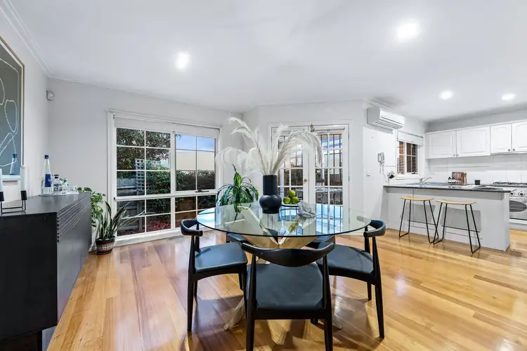 Fourth view of Homely unit listing, 2/27 Jordan Grove, Glen Waverley VIC 3150