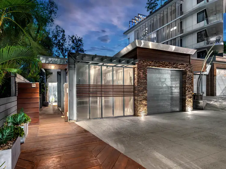 134 Dornoch Terrace, Highgate Hill QLD 4101