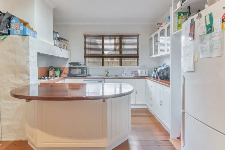 Fourth view of Homely house listing, 10 Gordon Street, Kangaroo Flat VIC 3555