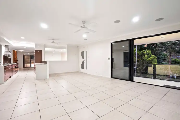 11 Bolgart Court, Elanora QLD 4221