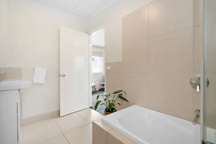 Sixth view of Homely house listing, 15 Tara Drive, Frankston VIC 3199