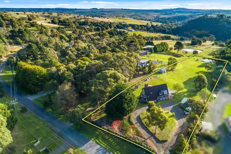 87 Shuter Avenue, Greendale VIC 3341
