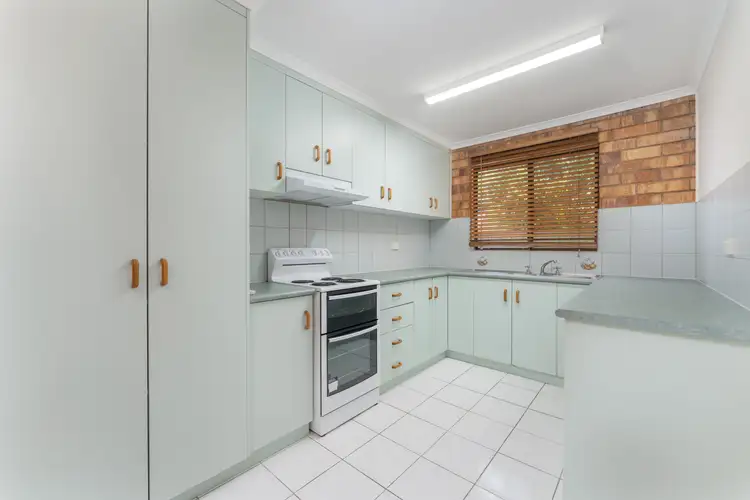 Second view of Homely unit listing, 4/126 Opal Street, Emerald QLD 4720