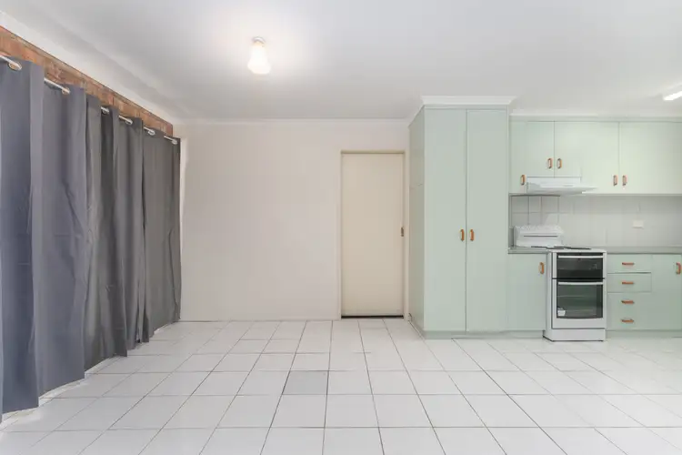 Third view of Homely unit listing, 4/126 Opal Street, Emerald QLD 4720