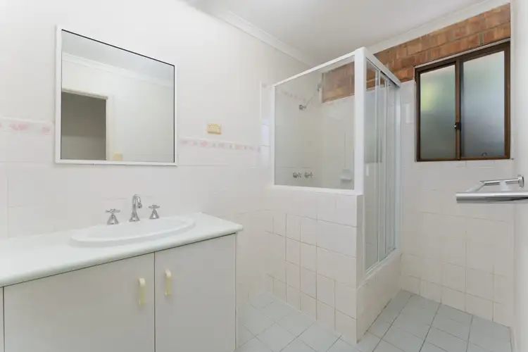 Sixth view of Homely unit listing, 4/126 Opal Street, Emerald QLD 4720