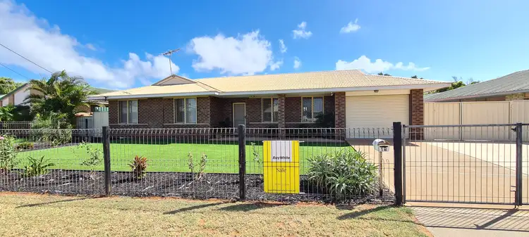 18 Meiklejohn Crescent