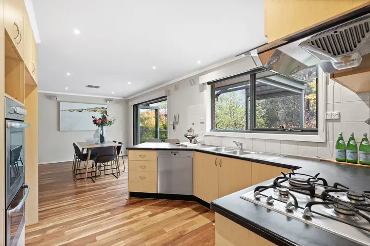 Fifth view of Homely house listing, 8 Tahlee Place, Vermont South VIC 3133