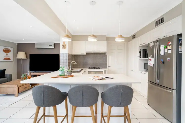 Third view of Homely house listing, 8 Taranto Place, Prestons NSW 2170