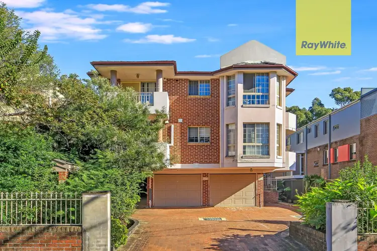 2/25 Stewart Street, Parramatta NSW 2150