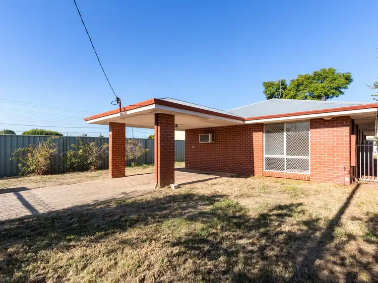 45 Stockman Way, Cannington WA 6107