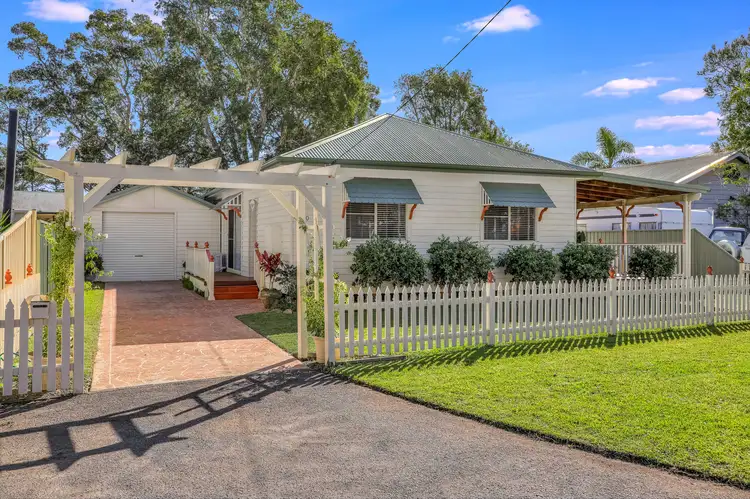 10 Magnolia Avenue, Davistown NSW 2251