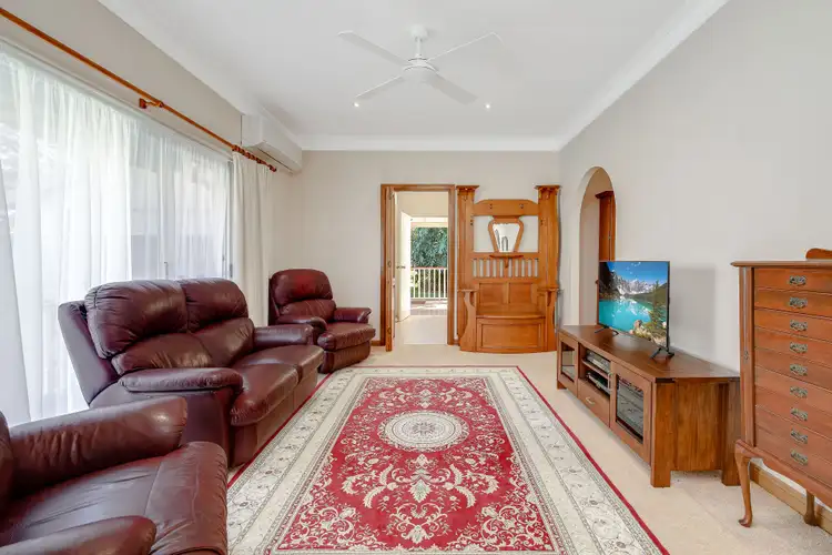 Second view of Homely house listing, 10 Magnolia Avenue, Davistown NSW 2251