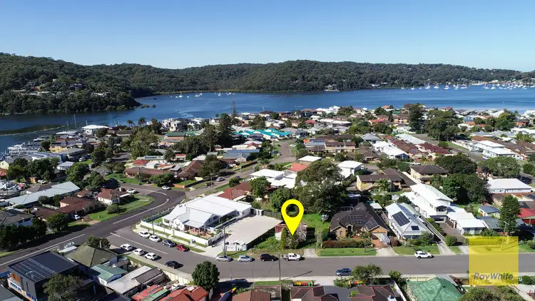 Third view of Homely house listing, 2 Davis Street, Booker Bay NSW 2257